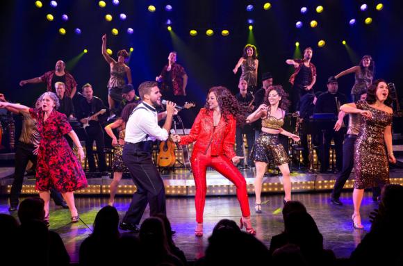 On Your Feet at Shea's Performing Arts Center